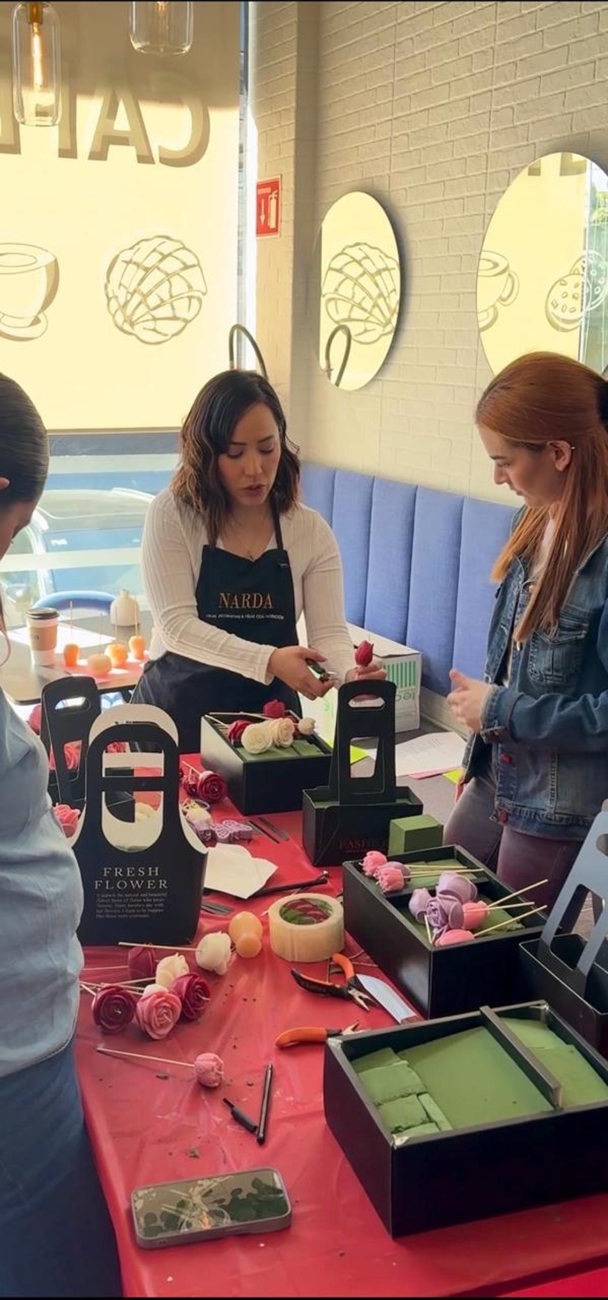 Taller de velas tipo bouquet floral